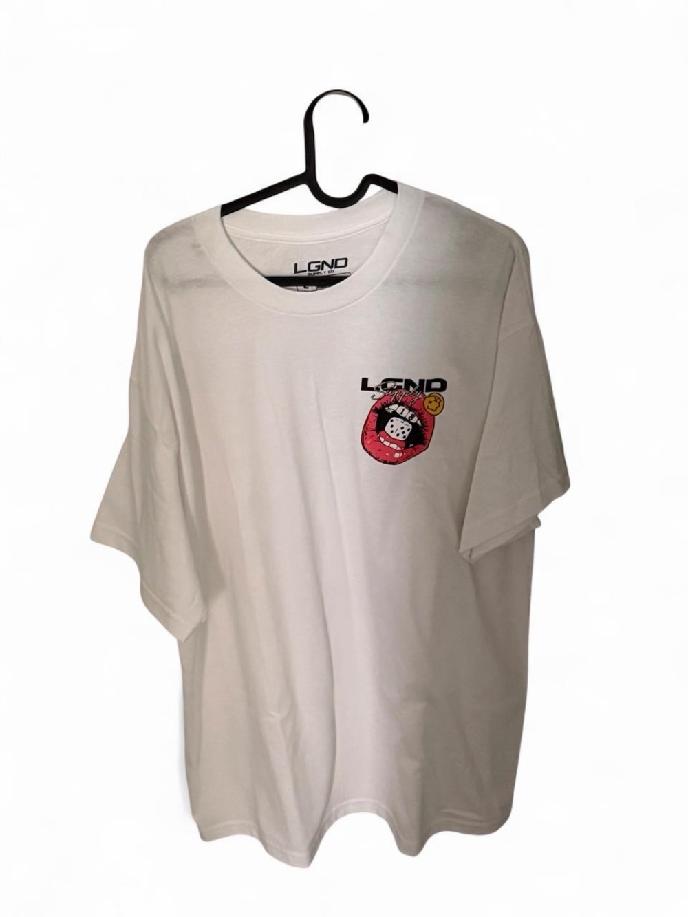 White Short Sleeve Graphic Tee with Pink Mouth Print